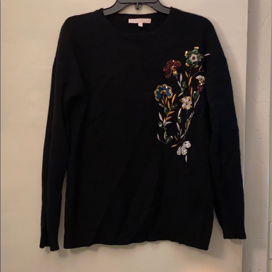 Cashmere Gorgeous Embellished Sweater Neverused